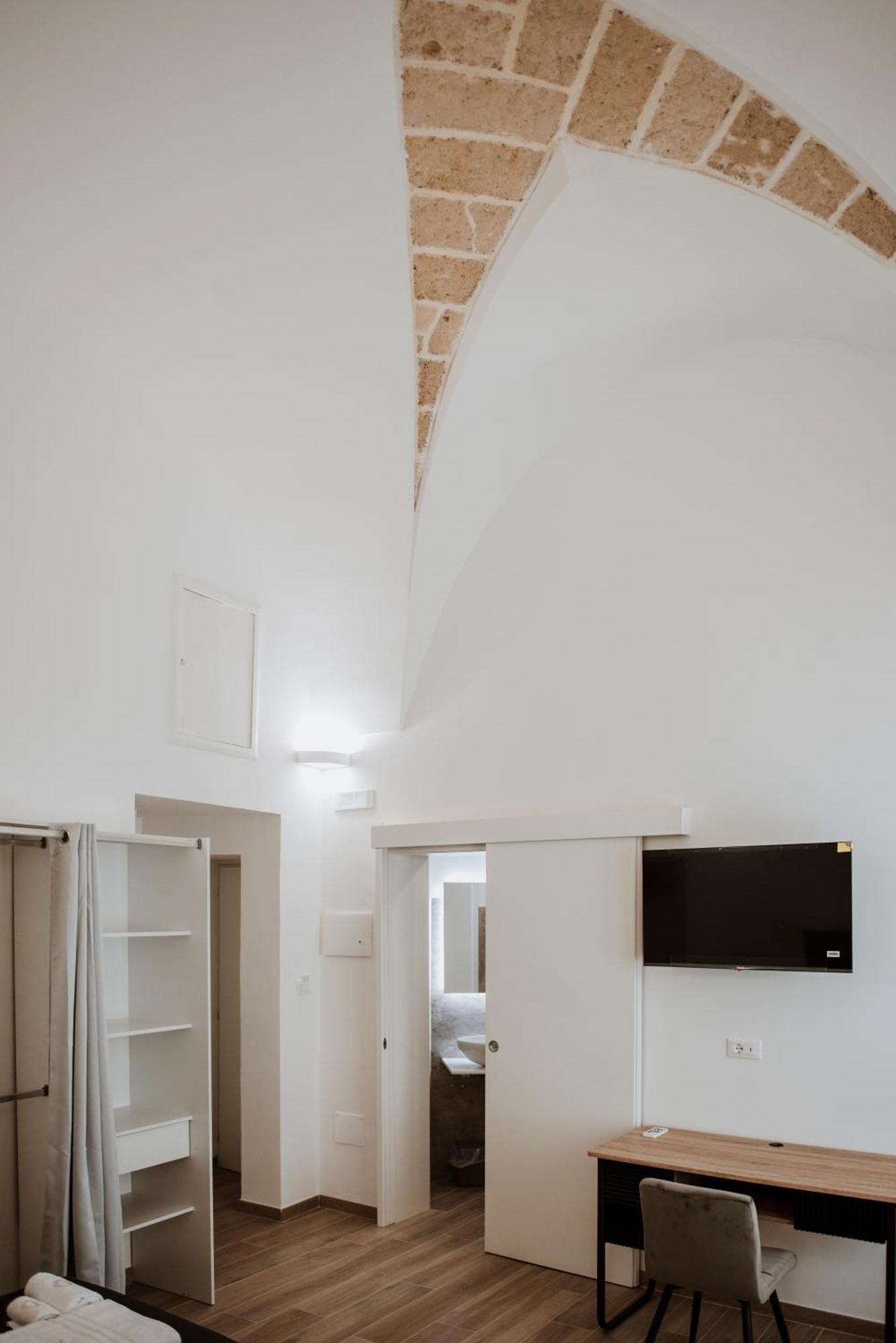 Signuria Dimora Esclusiva Bed & Breakfast Lecce Exterior photo