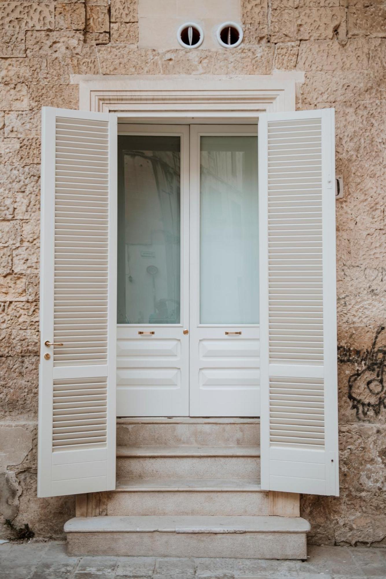 Signuria Dimora Esclusiva Bed & Breakfast Lecce Exterior photo
