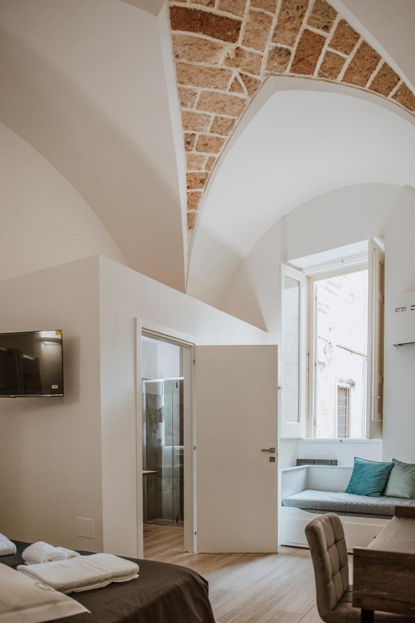 Signuria Dimora Esclusiva Bed & Breakfast Lecce Exterior photo