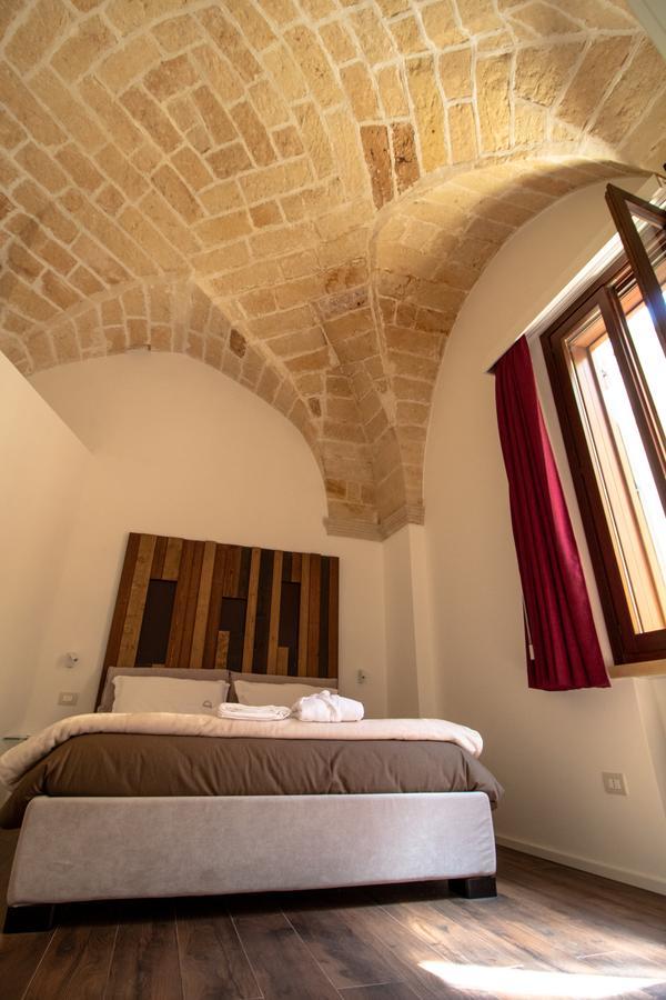 Signuria Dimora Esclusiva Bed & Breakfast Lecce Exterior photo